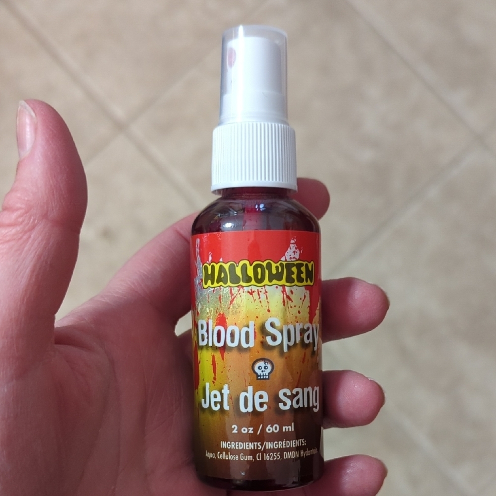 Halloween Blood Spray 2 oz *Free With Purchase*